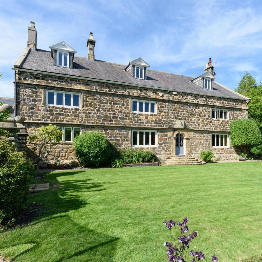 10 Bed Stunning House In Village, With Hot Tub Ovingham Eksteriør billede