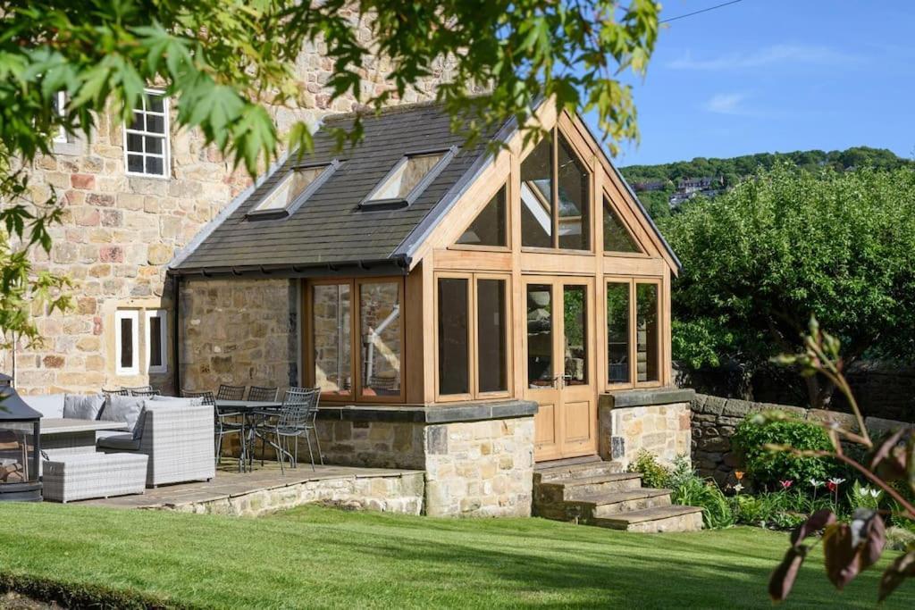 10 Bed Stunning House In Village, With Hot Tub Ovingham Eksteriør billede