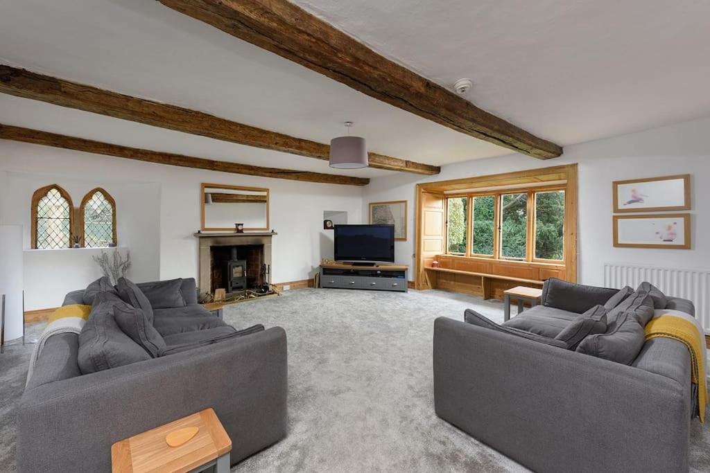 10 Bed Stunning House In Village, With Hot Tub Ovingham Eksteriør billede